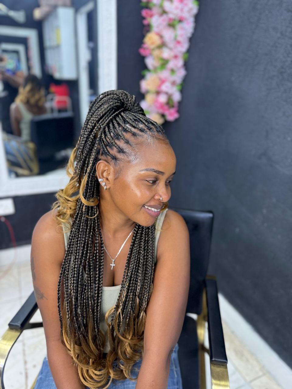Knotless braids with ombre colour